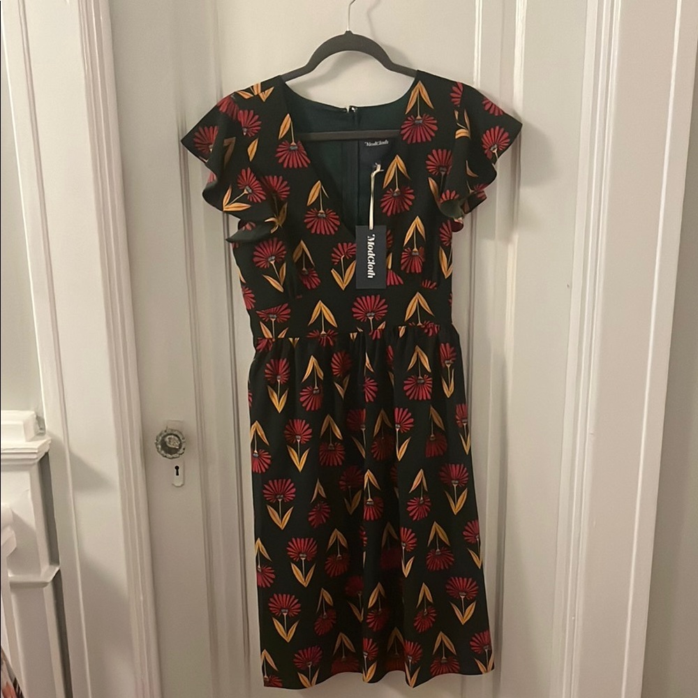 Modcloth Green Midi Sundress with V-Neck and Flutter Sleeves